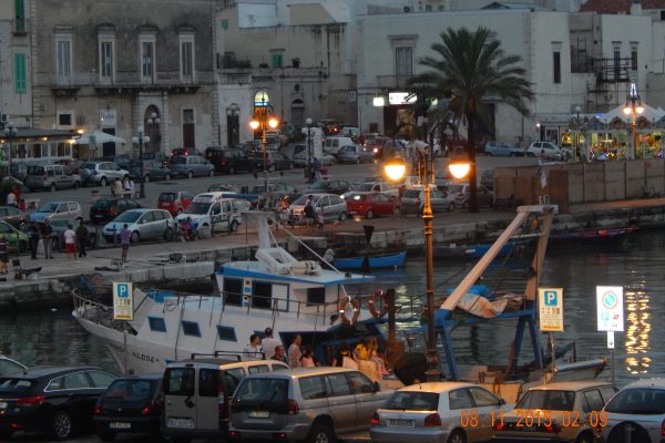 Harbor
Molfetta, Italy