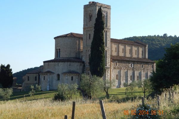Castelnuovo dell'Abate, Italy
Benedictine chants
Built by Charlemagne