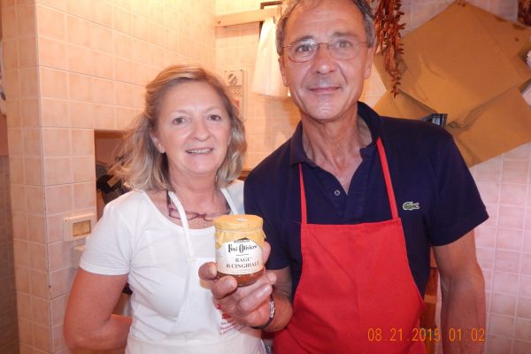 Great pasta sauce
owners of a shop in Greve in Chianti